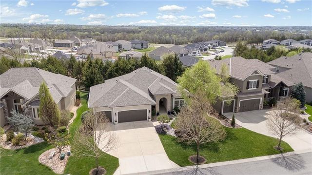 24847 W 98th Street, Lenexa, KS 66227