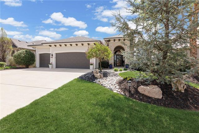 24847 W 98th Street, Lenexa, KS 66227