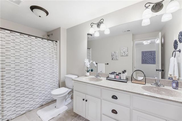 24847 W 98th Street, Lenexa, KS 66227