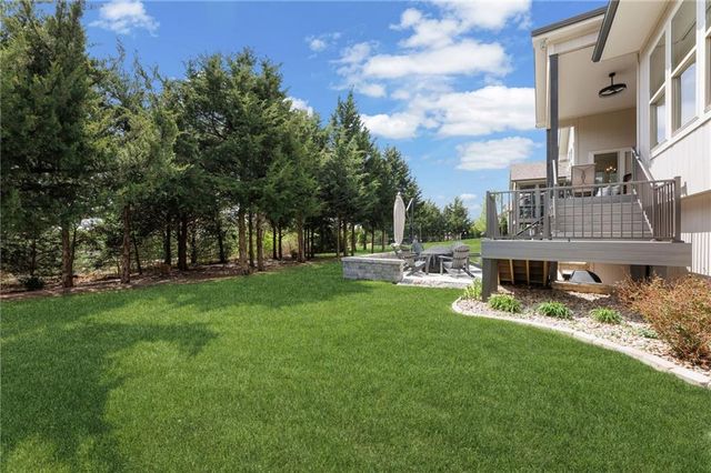 24847 W 98th Street, Lenexa, KS 66227