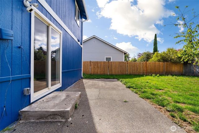 118 Adams Drive, Kelso, WA 98626