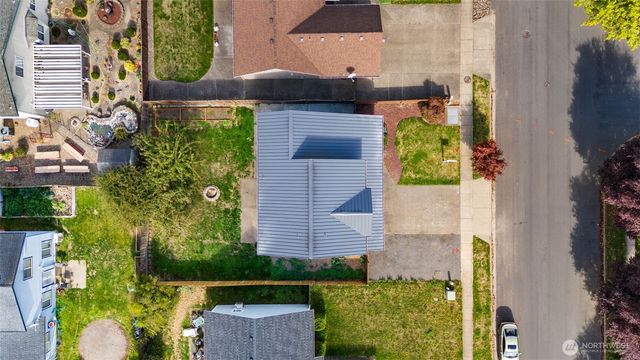 118 Adams Drive, Kelso, WA 98626