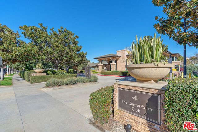 6400 Crescent Parkway 206, Playa Vista, CA 90094