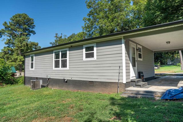 150 Clark Road, Inman, SC 29349