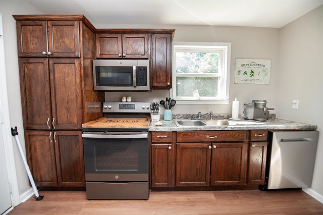 150 Clark Road, Inman, SC 29349