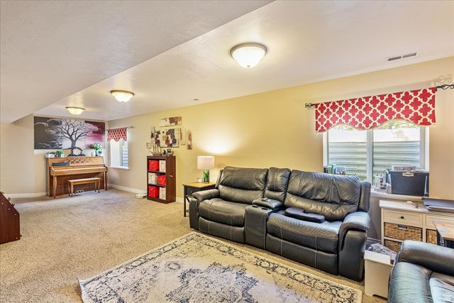 1167 N RIDGE DR, Spanish Fork, UT 84660