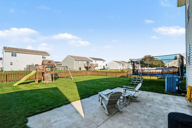 1714 Grovenberg Court, Vicksburg, MI 49097
