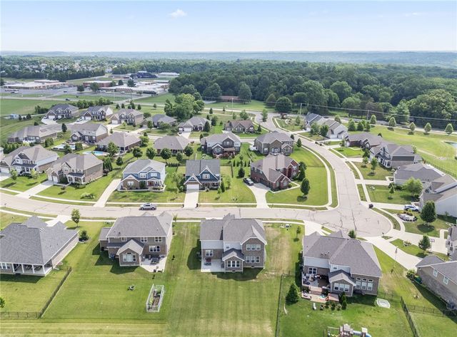 3581 Cypress Pointe Drive, Bellbrook, OH 45305