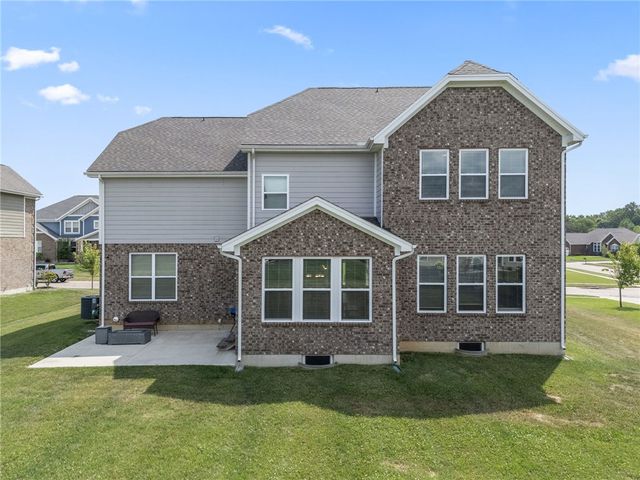 3581 Cypress Pointe Drive, Bellbrook, OH 45305