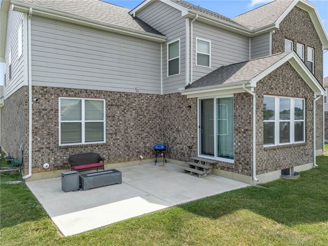 3581 Cypress Pointe Drive, Bellbrook, OH 45305