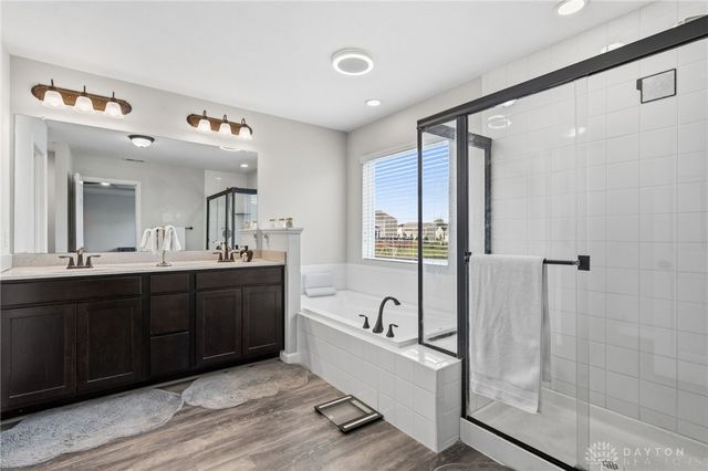 3581 Cypress Pointe Drive, Bellbrook, OH 45305