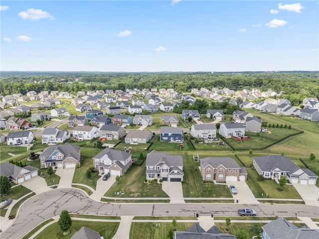 3581 Cypress Pointe Drive, Bellbrook, OH 45305