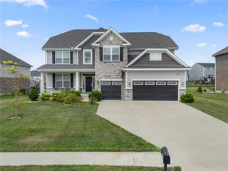 3581 Cypress Pointe Drive, Bellbrook, OH 45305