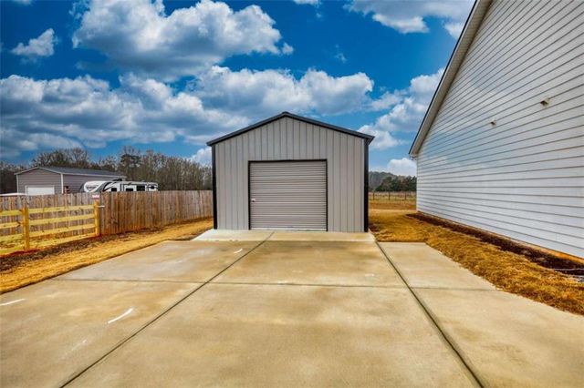 3741 Highway 83, Good Hope, GA 30641