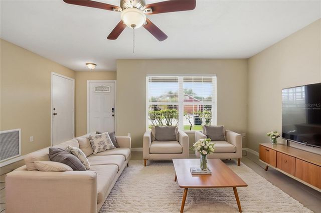 617 GREYS FERRY ROAD, Orlando, FL 32811