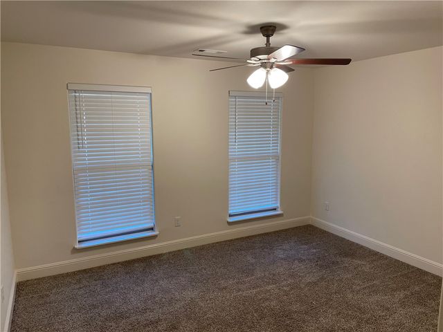 464 Hall Avenue, Pea Ridge, AR 72751