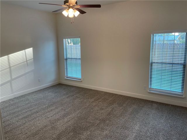 464 Hall Avenue, Pea Ridge, AR 72751