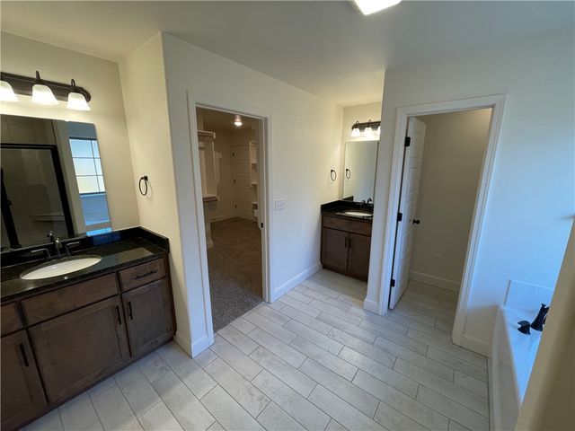 464 Hall Avenue, Pea Ridge, AR 72751