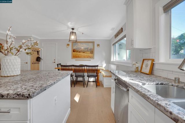 644 Linden Ln, Martinez, CA 94553