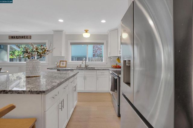 644 Linden Ln, Martinez, CA 94553