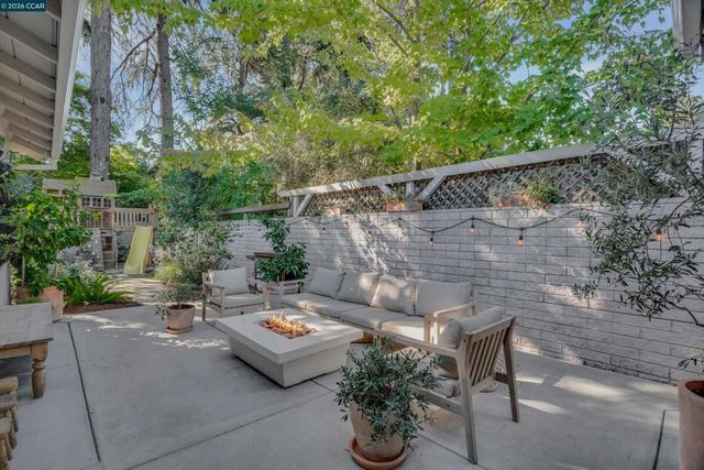 644 Linden Ln, Martinez, CA 94553