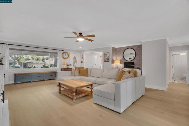 644 Linden Ln, Martinez, CA 94553