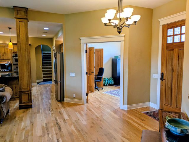 8620 Interlochen Drive, Nixa, MO 65714