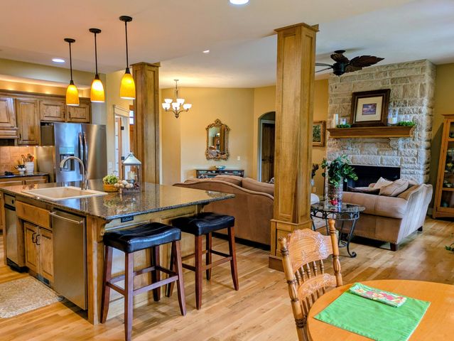 8620 Interlochen Drive, Nixa, MO 65714