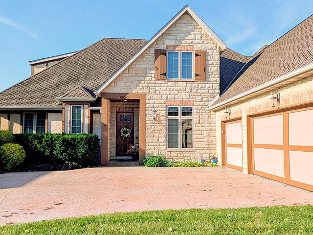 8620 Interlochen Drive, Nixa, MO 65714