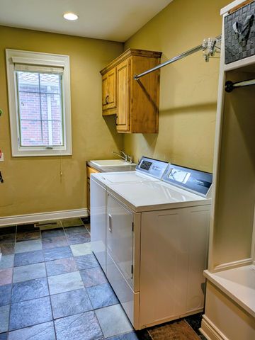8620 Interlochen Drive, Nixa, MO 65714
