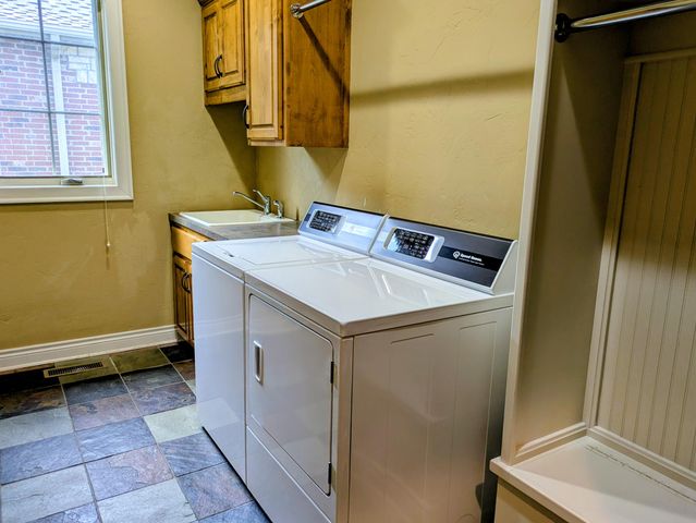 8620 Interlochen Drive, Nixa, MO 65714