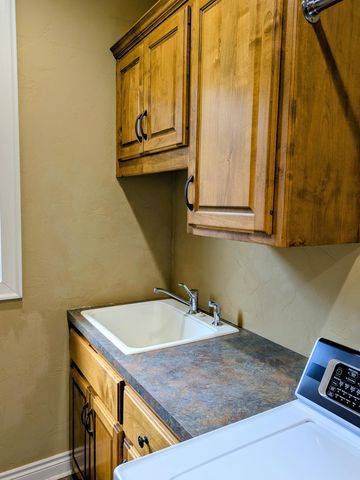 8620 Interlochen Drive, Nixa, MO 65714