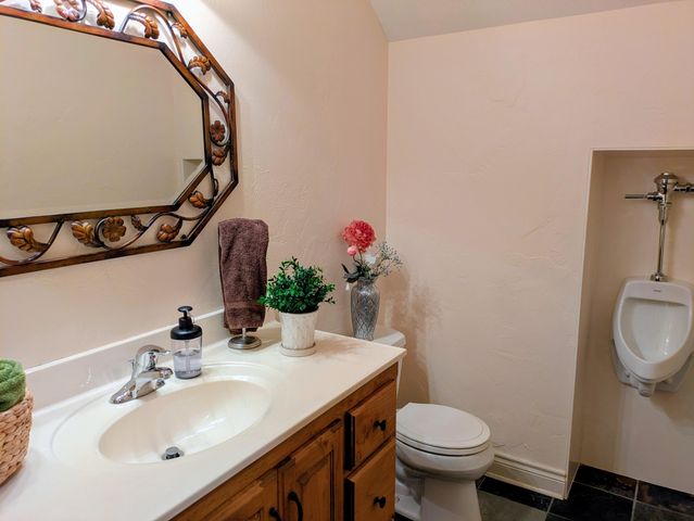 8620 Interlochen Drive, Nixa, MO 65714