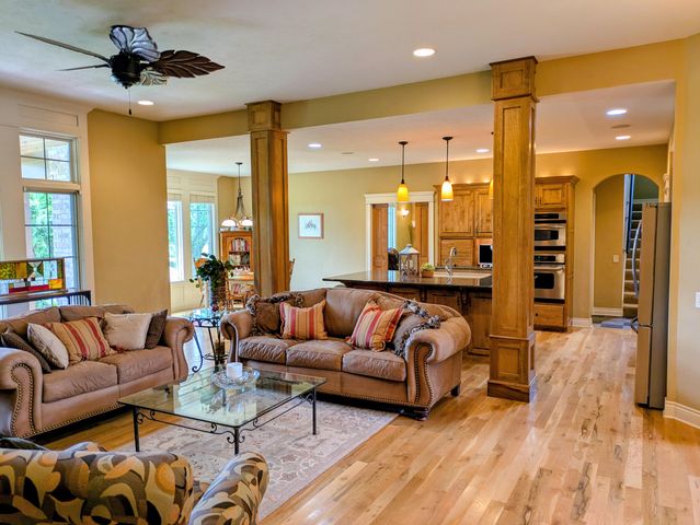 8620 Interlochen Drive, Nixa, MO 65714