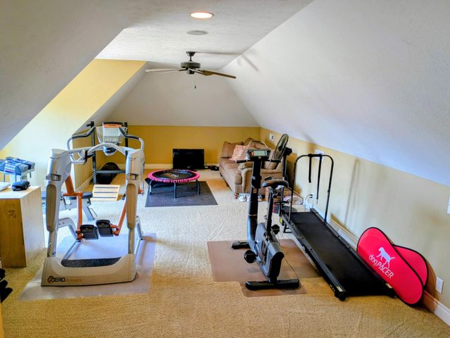 8620 Interlochen Drive, Nixa, MO 65714