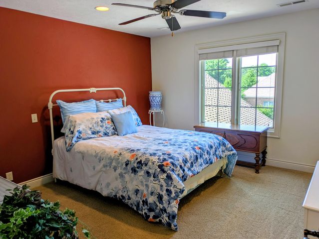 8620 Interlochen Drive, Nixa, MO 65714