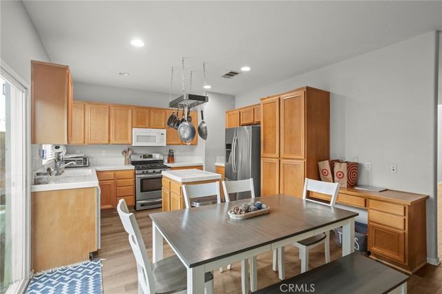 28388 Kara Street, Murrieta, CA 92563