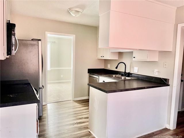 1543 Boros Drive, Fayetteville, NC 28303