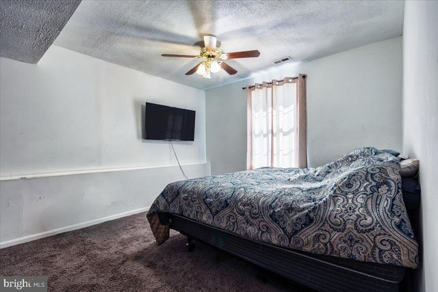 1037 SAINT MICHAELS DR, Bowie, MD 20721