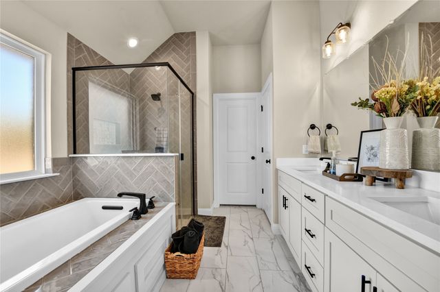 2044 Redemption Drive, Weatherford, TX 76088