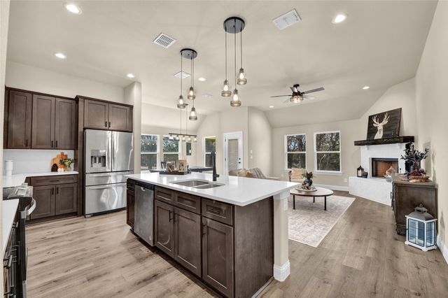 2044 Redemption Drive, Weatherford, TX 76088