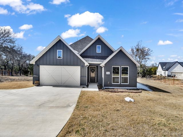 2044 Redemption Drive, Weatherford, TX 76088