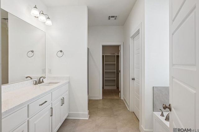 3119 Creekstone Way, Saint George, LA 70810