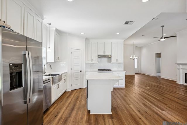 3119 Creekstone Way, Saint George, LA 70810