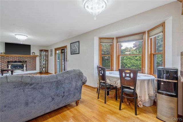 106 Zodiac Circle, Salina, NY 13090