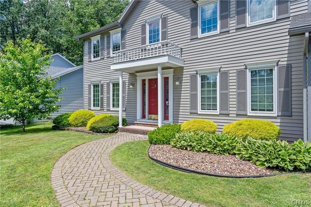 106 Zodiac Circle, Salina, NY 13090