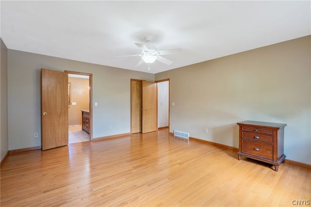 106 Zodiac Circle, Salina, NY 13090
