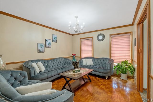 106 Zodiac Circle, Salina, NY 13090