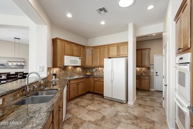 23108 N PEDREGOSA Drive, Sun City West, AZ 85375