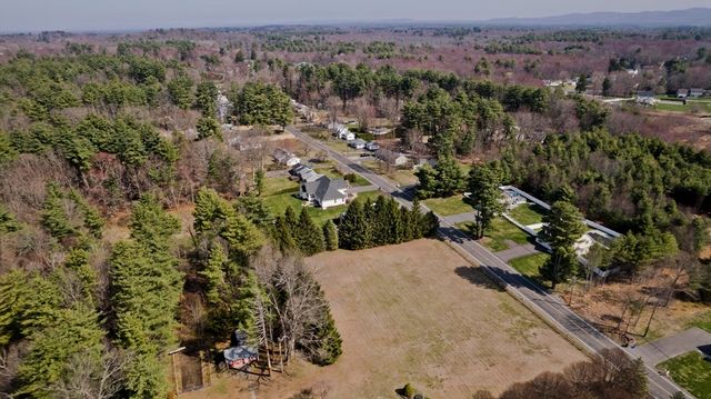 75 Lee St, East Longmeadow, MA 01028